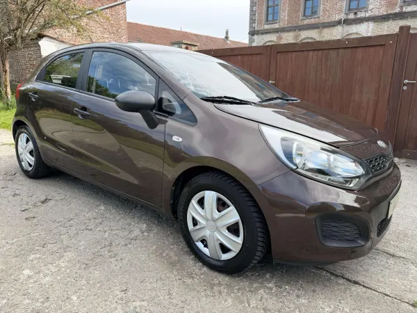 Kia Rio 1.2i Easy *AIRCO*