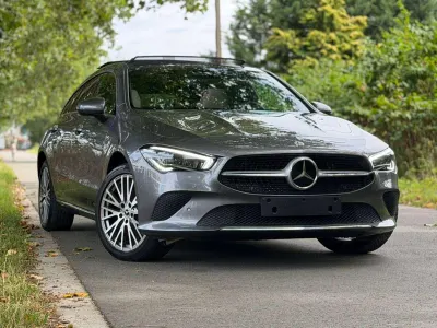 Mercedes-Benz CLA 250 CLA 250 e PHEV AMG Line-Cuir Blanc-Toit Pano- Automatique