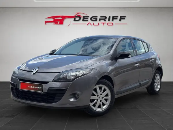 Renault Megane III Berline dCi 110 FAP eco2 Dynamique Champion Euro 5