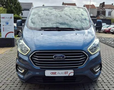 Ford Tourneo Custom 8Places Titanium S/S (EU6.2)