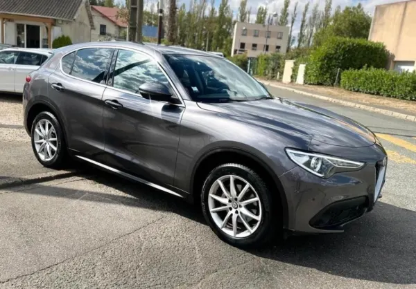 Alfa Romeo Stelvio 2.2 210 CV Q4 AT8 SUPER