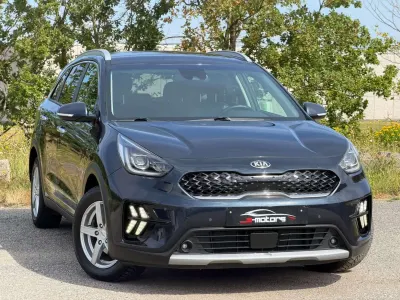 Kia Niro * PLUG IN HYBRIDE * FULL OPTION * TRES PROPRE