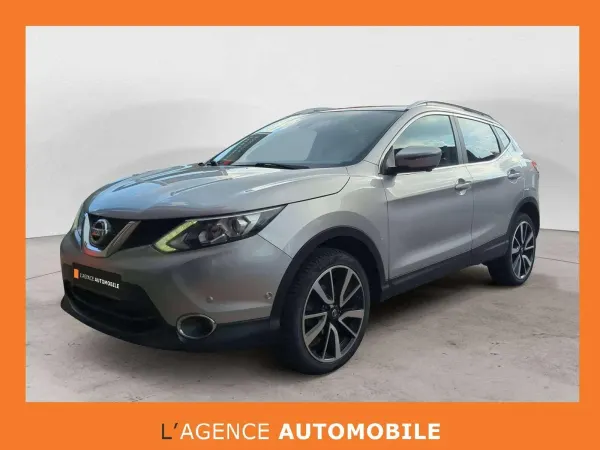 Nissan Qashqai 1.2 DIG-T 2WD - PANO - 360 CAMERA
