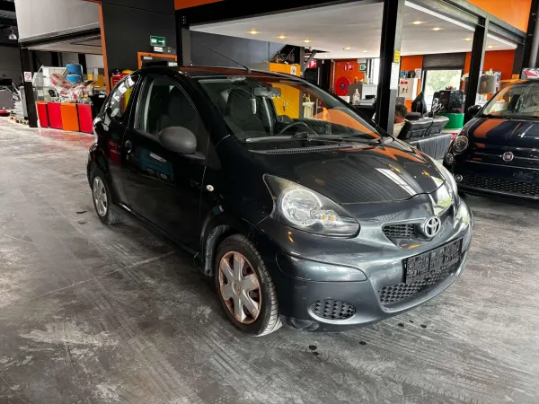 Toyota Aygo Aygo 1.0i VVT-i Toronto / 12 Mois De Garantie
