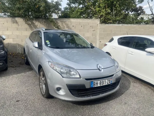 Renault Megane Estate 1.5 dCi FAP - 110 champion Euro 5 III BREAK Authentique PHASE 1
