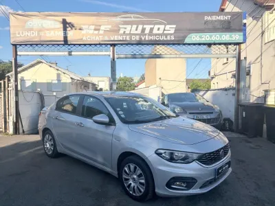 Fiat Tipo 2017 145km CHAÎNE DE DISTRIBUTION RADAR REGULATEUR BLUETOOTH