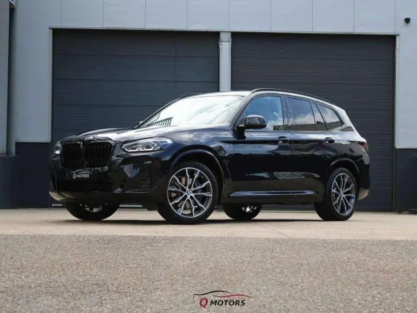 BMW X3 xDrive20/M PAKKET/LED/CAMERA/CARPLAY/TREKHAAK/GARANTIE