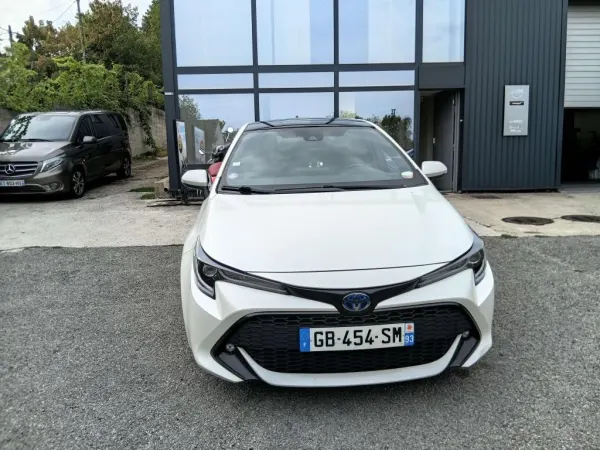 Toyota Corolla Hybride 122h - BV CVT 2021 BERLINE Design PHASE 1