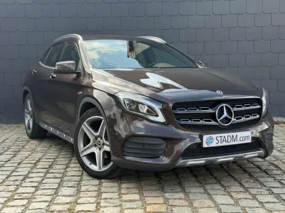 Mercedes-Benz GLA 200 AUTO AMG LINE 1HND LEDER CARPASS