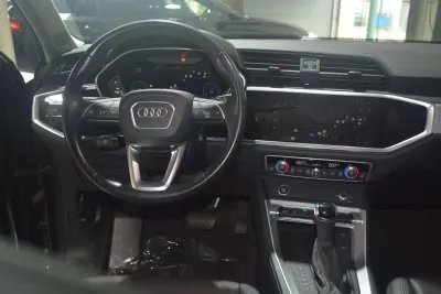 Audi Q3 Q3 Sportback PHEV 45 TFSIe S-LINE  S tronic (180 kW) NAVI + CAMERA / WINTERSET