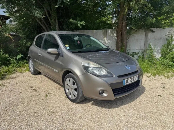 Renault Clio 1.5 DCI 85 DYNAMIQUE - Moteur 180000km (Garantie & Révisée ✅)