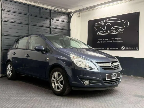 Opel Corsa 1.2i "111 Jahre" editie 135.000 KM