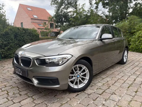 BMW 118 i Benzine Automaat ### 70000 km ###