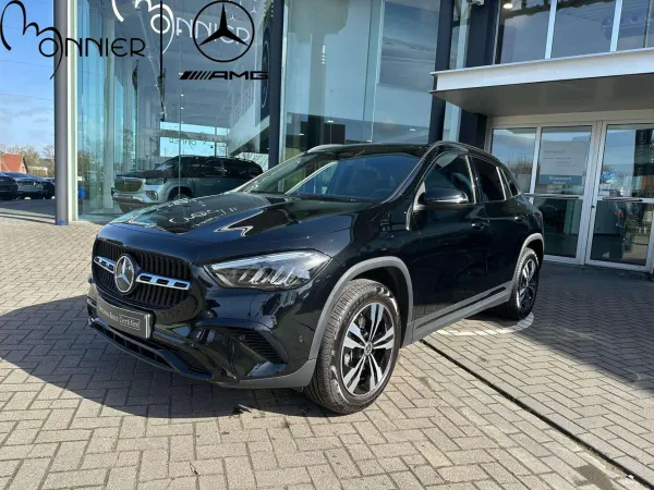 Mercedes-Benz GLA 180 GLA Business Line