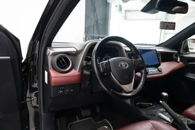 Toyota RAV4 2.5i hybrid black edition! 2x4! FULL OPTIONS!