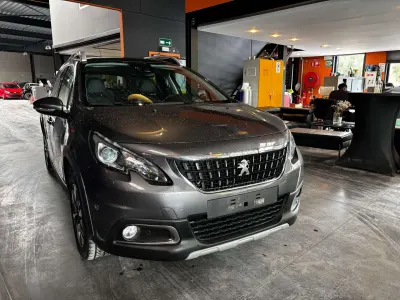 Peugeot 2008 2008 1.2 GT Line S / Automatique / 12 Mois De Garantie
