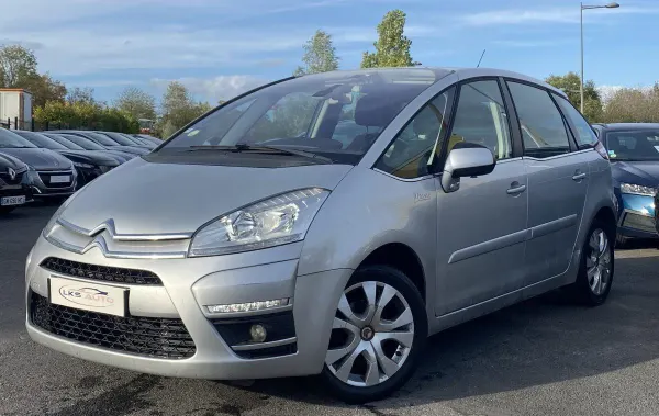 Citroen C4 1.6 HDI 110 ATTRACTION