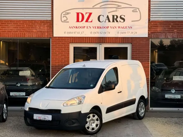 Peugeot Partner 1.6 HDI 90PK |✅AIRCO | PARKEERSENSOREN | RADIO CD | 3 PLAATSEN | LICHTE VRACHT | HANDELAAR-EXPORT |