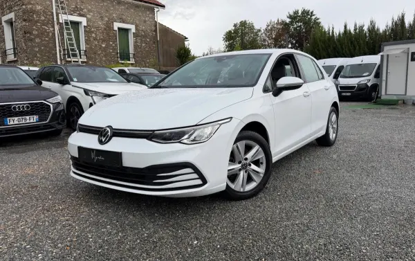 Volkswagen Golf VIII 2.0 TDI 115 SCR LIFE 1ST BVA / 1 MAIN TVA RECUPERABLE
