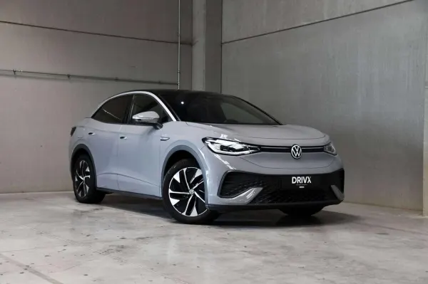 Volkswagen ID.5 ID.5 - 77 kWh - Keyless - Adaptive Cruise Control - Camera - Panodak - Trekhaak