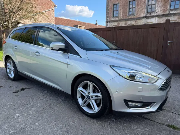 Ford Focus 1.0 EcoBoost Titanium Business *AUTOMATIQUE*