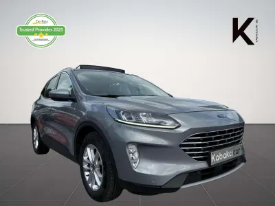 Ford Kuga Kuga 1.5 TDCi Titanium / Toit Ouvrant / Navi / Cam / Led / Garantie 12 Mois