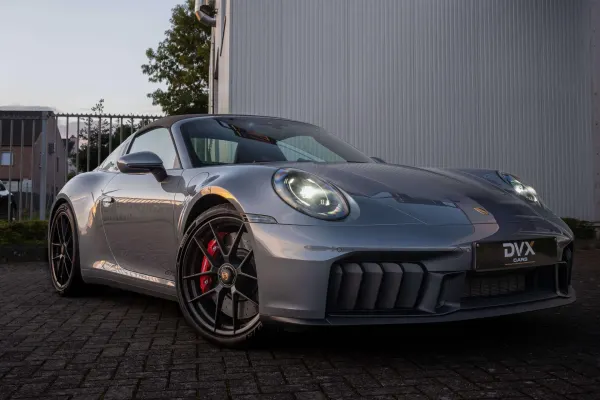Porsche 992 992.2 Targa 4 GTS / Sport Chrono Plus / Camera / Porsche Garantie