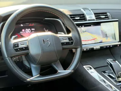 DS Automobiles DS 7 DS 7 1.5 BlueHDi Performance Line Performance Line