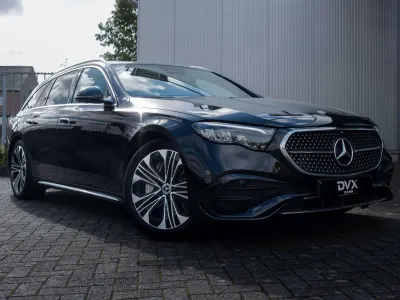 Mercedes-Benz E 200 Hybrid AMG Adv/Burmester/Camera/Keyless/20m Gar