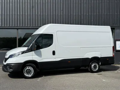 Iveco Daily 2.3 35S16 V12 Himatic BVA