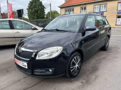 Skoda Fabia 1.4 TDi ***CARNET/CLIM/ATTACHE REMORQUE***