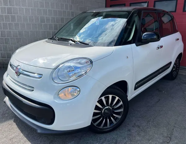 Fiat 500L Living 1.4i Lounge 5pl. + CLIM + CAR-PASS