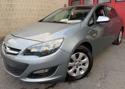 Opel Astra 1.6 CDTi ecoFLEX Essentia + CLIM
