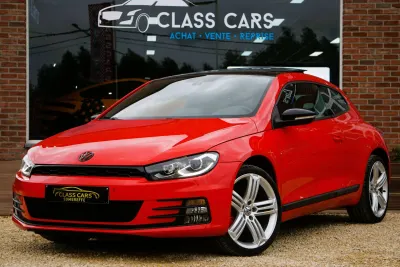 Volkswagen Scirocco 2.0 TSI R-Line DSG6 / TOIT PANO / BI-XENON / NAVI / CARNET COMPLET