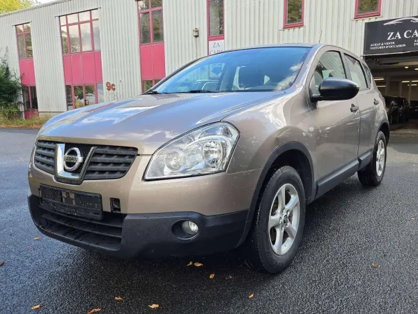 Nissan Qashqai Qashqai 1.6i 2WD Urban Edition