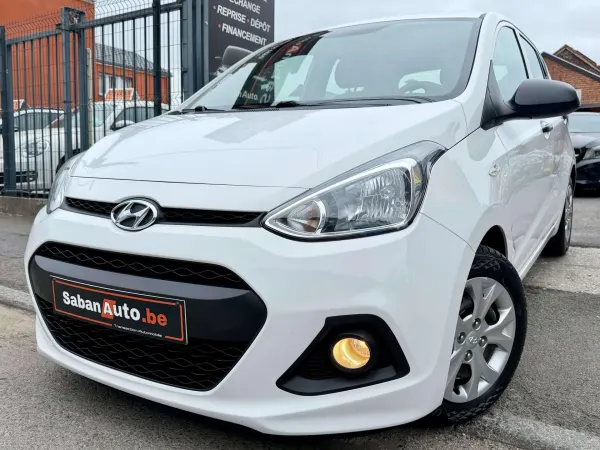 Hyundai i10 i10 1.0i Fun ° 41.000 KM ! ° 1ER PROPRIETAIRE ° GARANTI 12 MOIS !!!