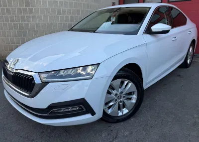 Skoda Octavia 1.0 TSI Clever + CAMÉRA + NAVI + GARANTIE