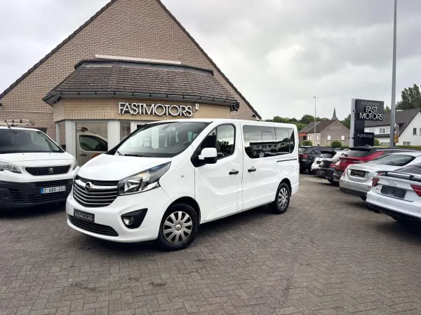 Opel Vivaro Mini-Bus 8 Personen Camera Navi Cruise Control