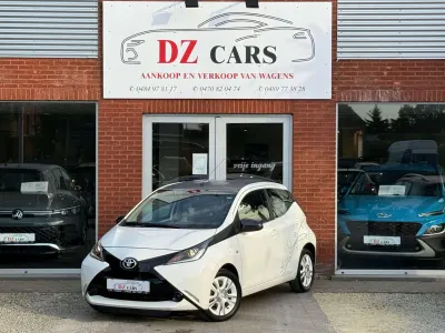 Toyota Aygo 1.0I 69PK |✅BLUETOOTH | CAMERA | AIRCO | SNELHEIDSREGELAAR | 15’’ ALU VELGEN | ONDERHOUDSBOEKJE | 12M GARANTIE |