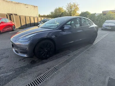 Tesla Model 3 LONG RANGE DUAL MOTOR