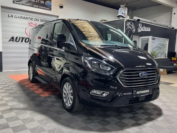 Ford Tourneo Custom 2.0 TDCi 170 CV L1H1 / Titanium / 26896 km/ Carnet / Auto / TVAC