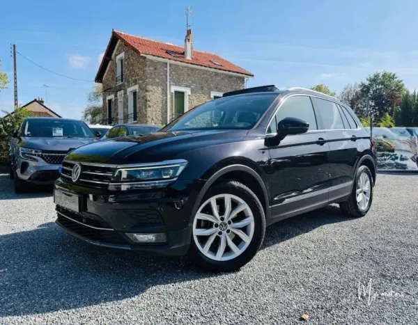 Volkswagen Tiguan 2.0 TDI 150 DSG CARAT EDITION / TOIT OUVRANT SUIVI COMPLET GARANTIE 12 MOIS