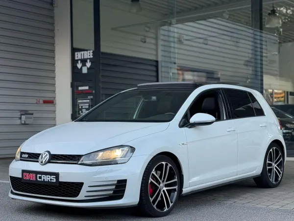 Volkswagen Golf GTD DSG+Palette TOIT PANOR-BIXENON-GPS-CLIM-JA18P-GAR 1AN
