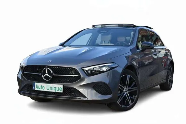 Mercedes-Benz A 250 e PHEV Luxury Line* FULL OPTION **