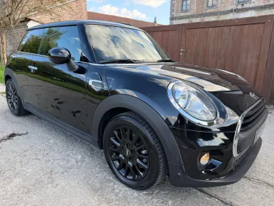 MINI One 1.2i *1ER PROP || 2.500 KM Réel!! || AIRCO || GPS*