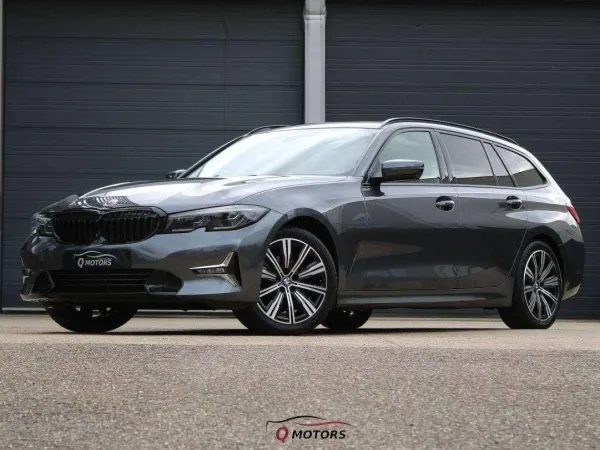 BMW 320 Touring/KEYLESS/PANO/360/LED/HEAD UP/GARANTIE