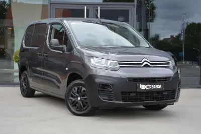 Citroen Berlingo 1.2 PureTech M/trekhaak/3 zitplaatsen