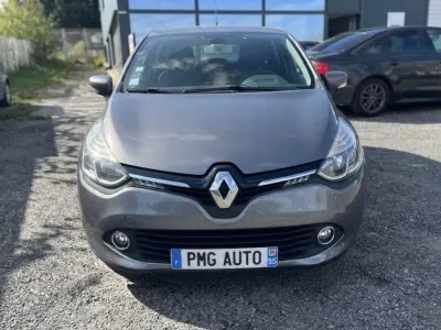 Renault Clio 4 1.5 dCi - 490 eu. Paiement en 4x disponible
