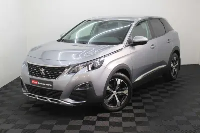 Peugeot 3008 3008 1.2 PureTech Allure *