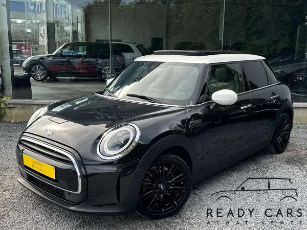 MINI Cooper 1.5*PANO*LEZ 2035*5 PORTES*CAMERA*SIEGE CHAUFFANT*CARPLAY*GARANTIE